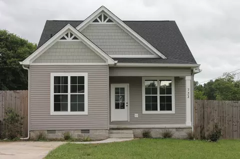 722 Fisher Ave, Smithville, TN 37166