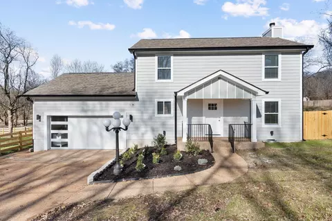 433 Southwood Dr, Nashville, TN 37217