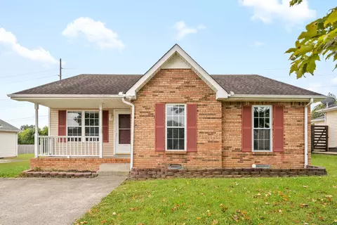 248 Grassmire Dr, Clarksville, TN 37042