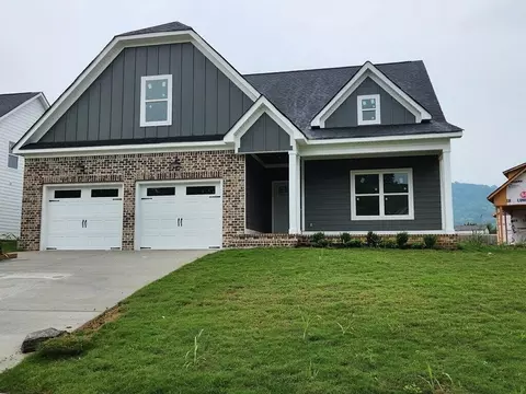 8933 Silver Maple Dr, Ooltewah, TN 37363