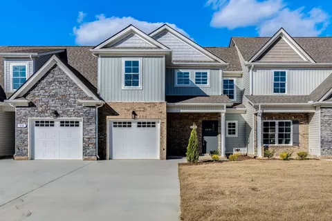 202 Creek Wood Rd, Manchester, TN 37355