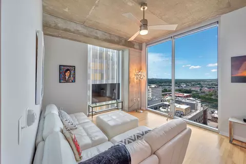 415 Church St #2003, Nashville, TN 37219