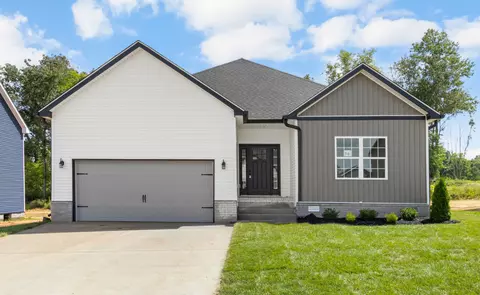 193 Monaghan Dr, Clarksville, TN 37042