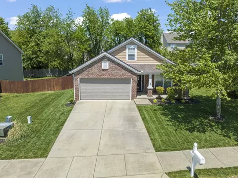 2006 Lexington Farms Ln, Spring Hill, TN 37174