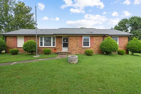1816 Old Trenton Rd, Clarksville, TN 37040