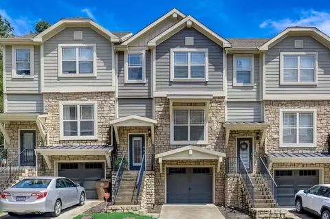 1058 Woodbury Falls Dr, Nashville, TN 37221