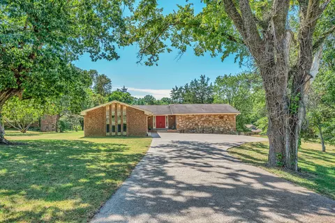 304 Brookview Ct, Old Hickory, TN 37138
