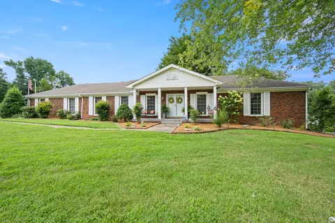 2501 Independence Dr, Clarksville, TN 37043