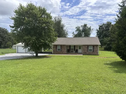 169 Candy Dr, Cadiz, KY 42211