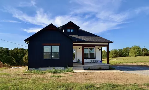2304 Rhea Branch Rd, Ethridge, TN 38456