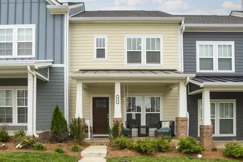 817 Goswell Dr, Nolensville, TN 37135