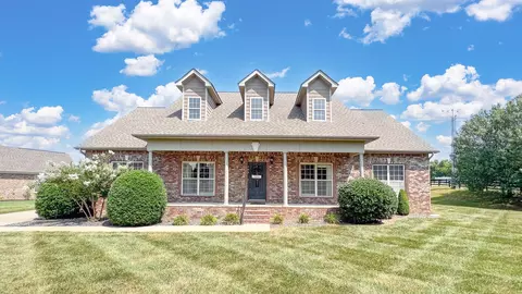 100 Pacific Ave, Shelbyville, TN 37160