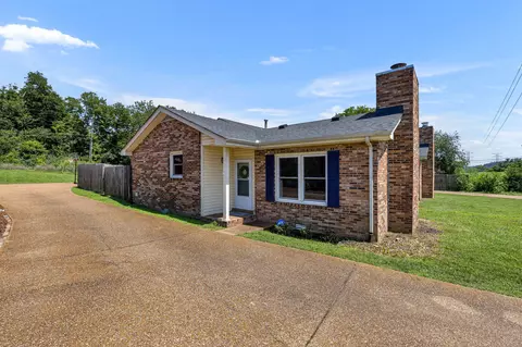 303 Clofton Dr, Nashville, TN 37221