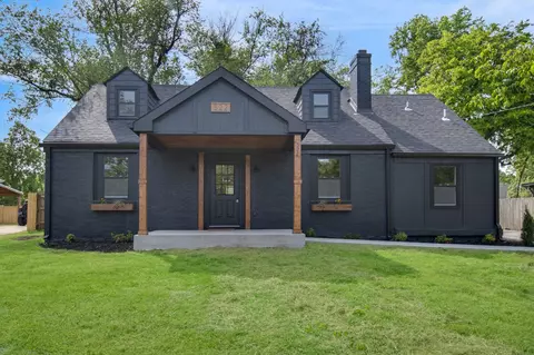 522 Skyview Dr, Nashville, TN 37206