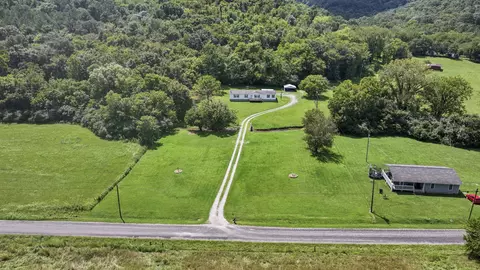 2134 Fishing Ford Rd, Belfast, TN 37019