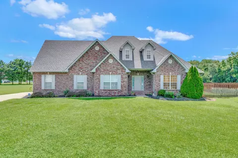 1691 Newport Pl, La Vergne, TN 37086