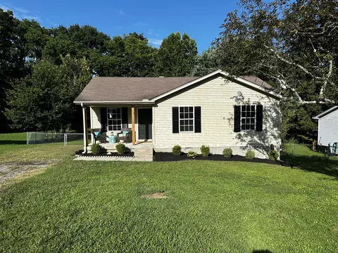 106 Lexington Dr, La Vergne, TN 37086