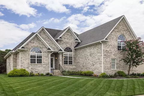 125 Saranac Trl, Hendersonville, TN 37075