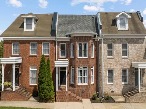 112 Savannah Ave, Pleasant View, TN 37146