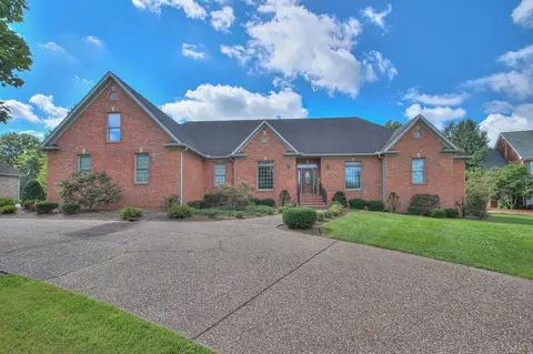 521 Robards Cir, Old Hickory, TN 37138
