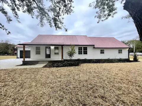 115 Maxwell Chapel Rd, Unionville, TN 37180