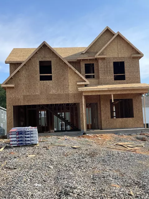 353 Euclid Dr, White House, TN 37188