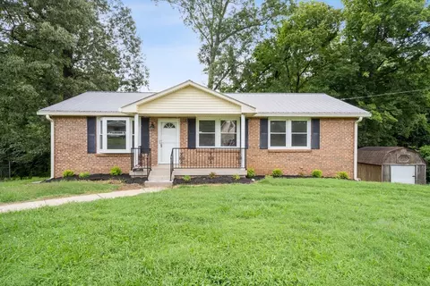 397 Lillie Belle Ln, Clarksville, TN 37042