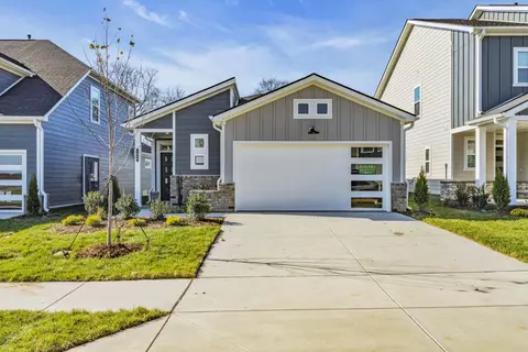 1049 Linn Cove Ct, Gallatin, TN 37066