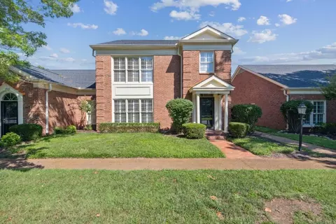 1605 Cambridge Dr, Murfreesboro, TN 37129
