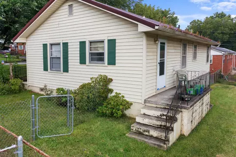719 Williams St, Morristown, TN 37813