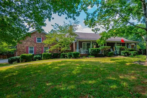 510 Ridgeview Dr, Mount Juliet, TN 37122