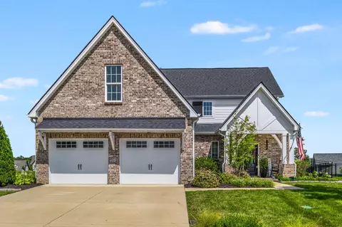 7028 Balcolm Ct, College Grove, TN 37046