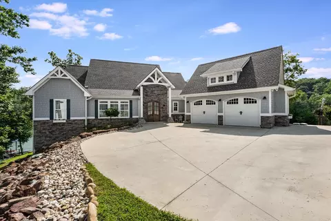 795 Waterfront Way, Ten Mile, TN 37880