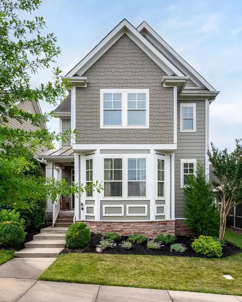 3145 Hazelton Dr, Thompsons Station, TN 37179