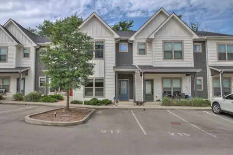 217 Thompson Park Dr, Nashville, TN 37211