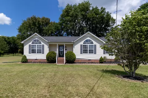 107 Conquest Ct, Unionville, TN 37180