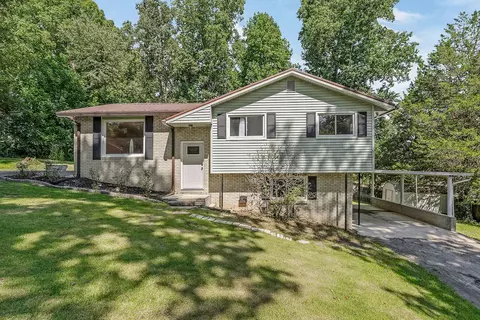 2376 Lakeland Dr, Cookeville, TN 38506