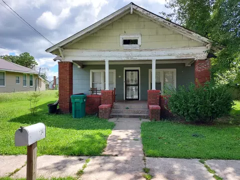 134 Mccorry St, Jackson, TN 38301 photo 1
