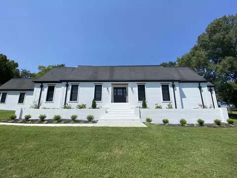 348 River St, Hartsville, TN 37074
