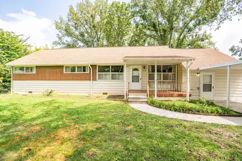 5518 Belaire Dr, Chattanooga, TN 37411