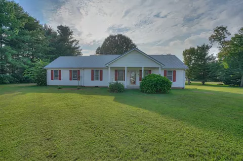26 Lorien Ln, Woodbury, TN 37190