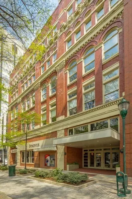 800 Market St #512, Chattanooga, TN 37402
