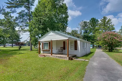 551 W Maple St, Morrison, TN 37357 photo 3