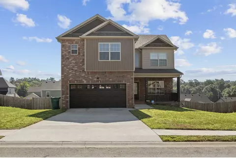 792 Crestone Ln, Clarksville, TN 37042