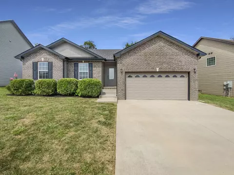 1013 Charles Thomas Dr, Clarksville, TN 37042