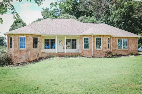 170 Hillvale Ln, Loudon, TN 37774