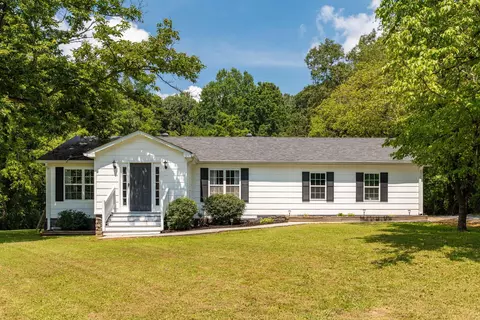1656 Ga 299, Wildwood, GA 30757