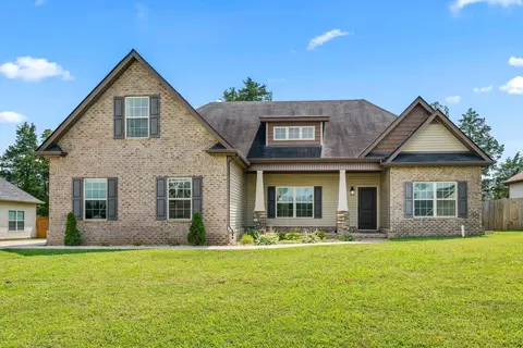 1329 Round Rock Dr, Murfreesboro, TN 37128