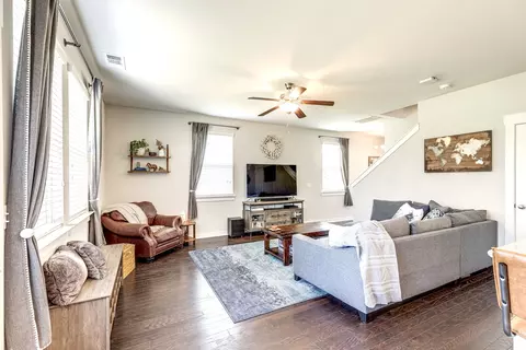 8017 Regiment Dr, Spring Hill, TN 37174 photo 5