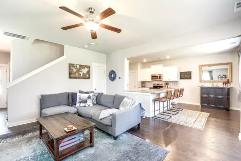 8017 Regiment Dr, Spring Hill, TN 37174 photo 6